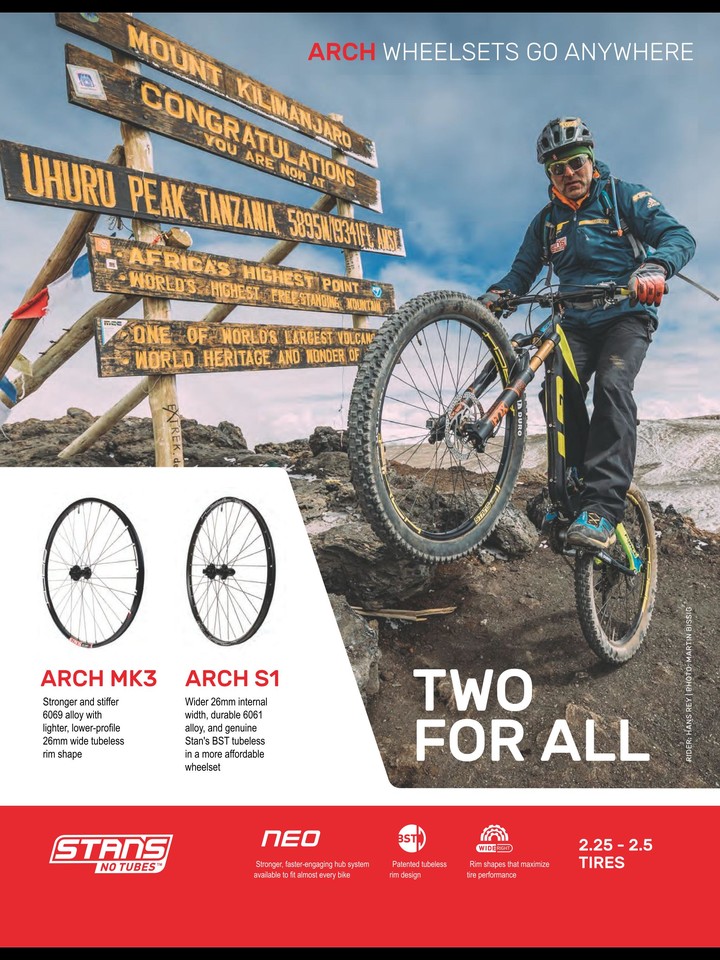 Minecraft mountain river city pokemon<span>(new mods)</span> screenshot image 12_Popularmodapk.com