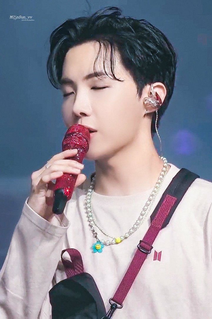 JHope Wallpaper screenshot image 6_Popularmodapk.com