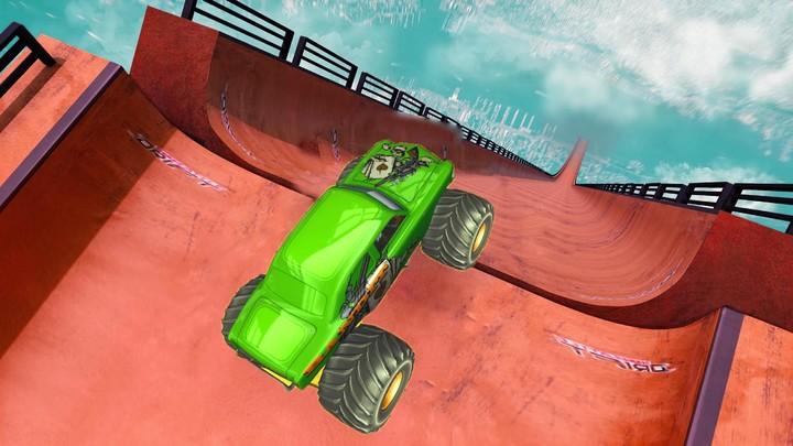 Monster Truck Stunt : Car Game screenshot image 4_Popularmodapk.com