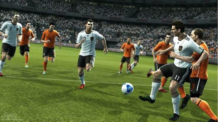 Real Soccer 2012 screenshot image 1_Popularmodapk.com