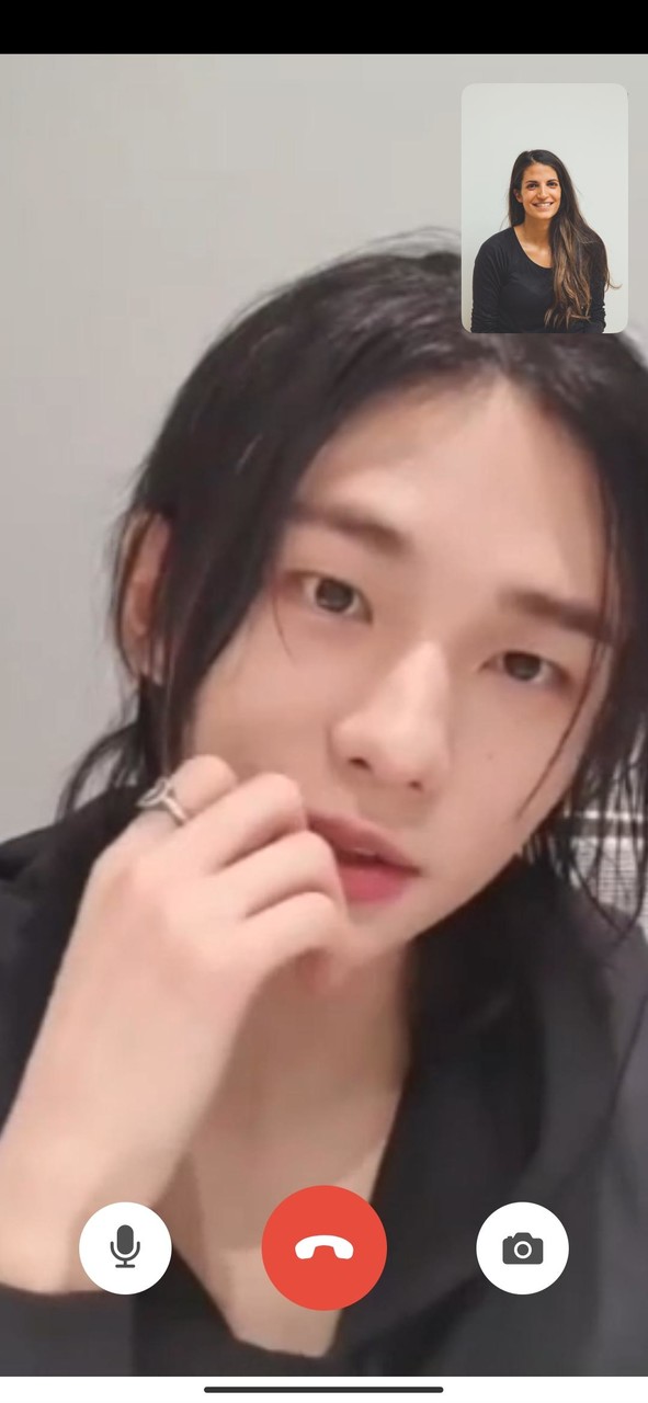 Stray Kids Call - Video Call screenshot image 1_Popularmodapk.com