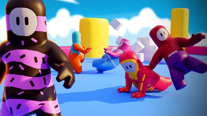 Among Guys: fall racing games. Epic race fun games screenshot image 4_Popularmodapk.com