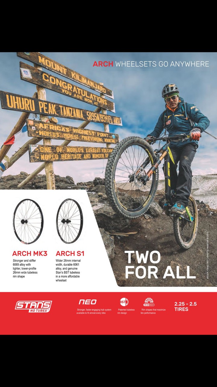 Minecraft mountain river city pokemon<span>(new mods)</span> screenshot image 7_Popularmodapk.com