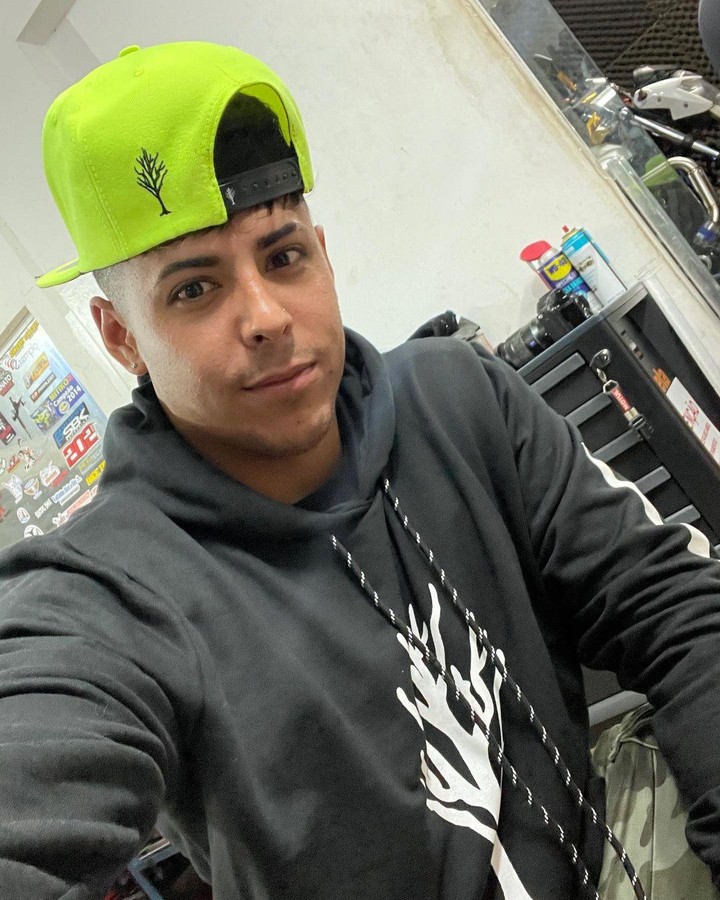 Renato Garcia Wallpapers HD screenshot image 4_Popularmodapk.com