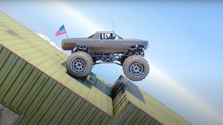 Incredible Monster Stunt Race screenshot image 5_Popularmodapk.com