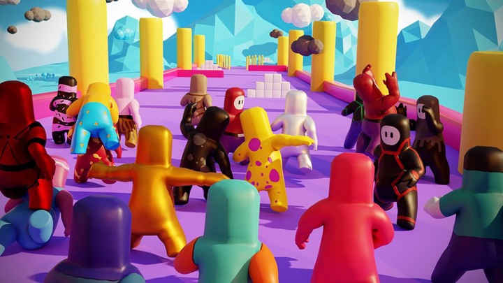 Among Guys: fall racing games. Epic race fun games screenshot image 3_Popularmodapk.com